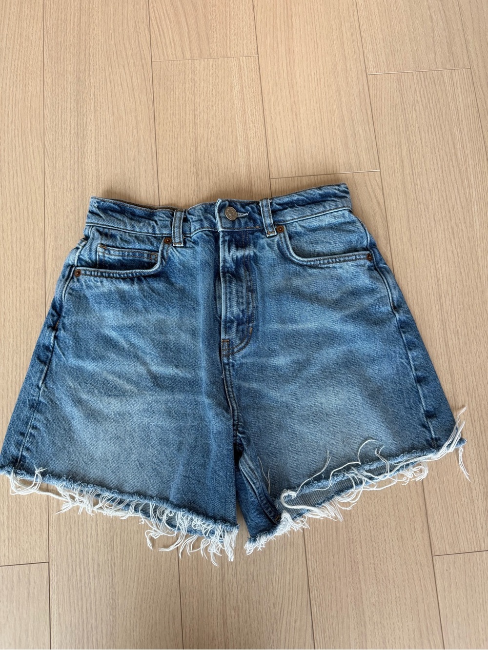 Reformation Wilder High Rise Relaxed Jean Short